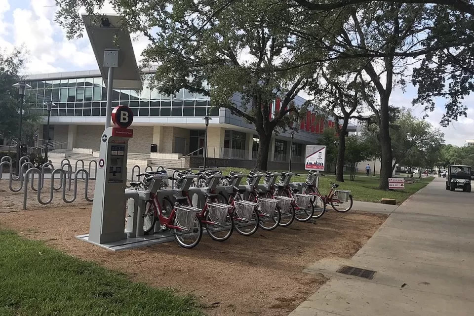 Houston BCycle bike share station full of bikes at University of Houston